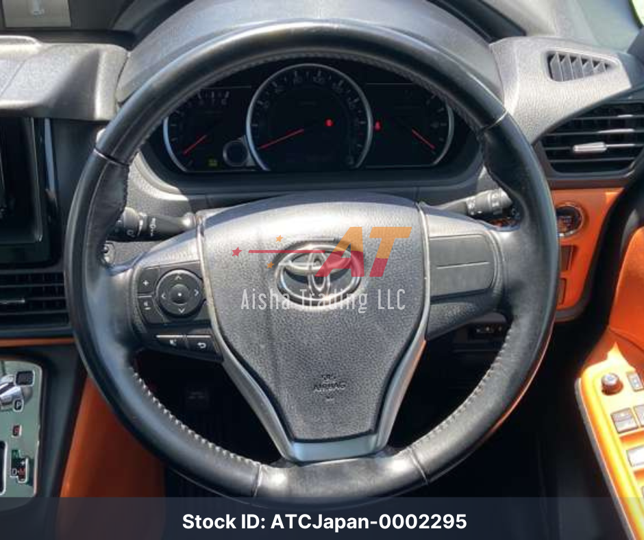 2017 Toyota Voxy
